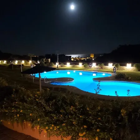 Grosse , Spanien, Andalusien, Costa Del Sol, Sabinillas, Duquesa, Manilva Mit Pool *